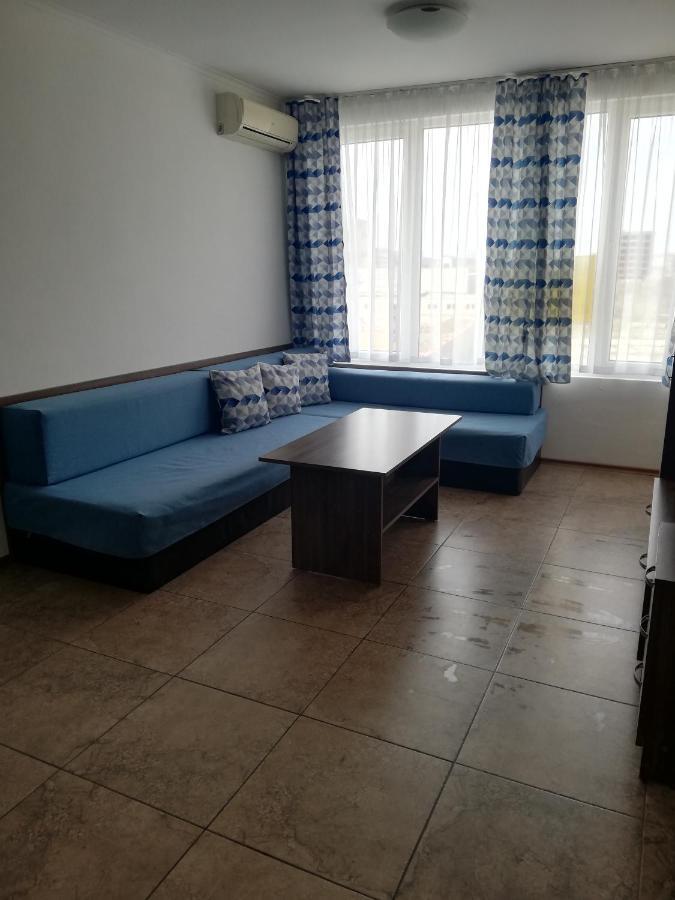 Apartamenti Zhelezovi Pomorie Exterior foto